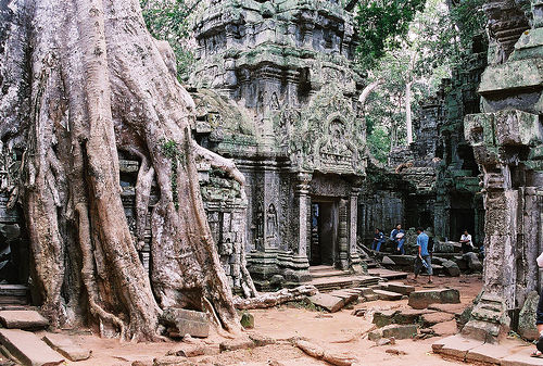 VB106: PHNOM PENH – SIEM REAP (3 Days/ 2 Nights)