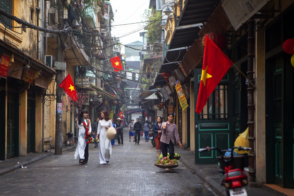 VB009: HANOI – HALONG BAY TOUR (4 Days/ 3 Nights)